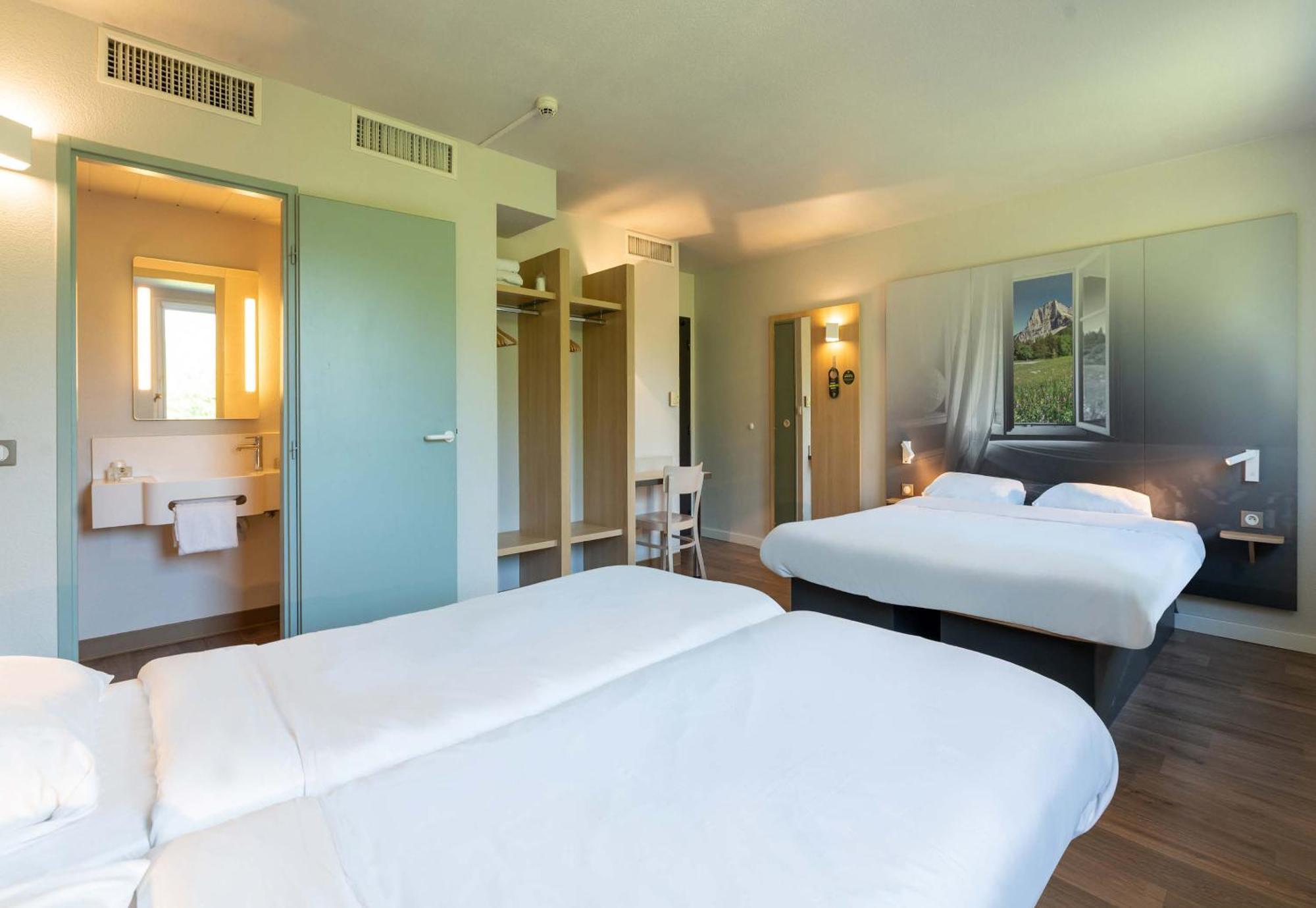 B&B Hotel Saint Jean De Maurienne Sainte-Marie-de-Cuines Bagian luar foto